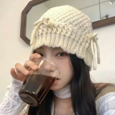抓住稻草的野兽